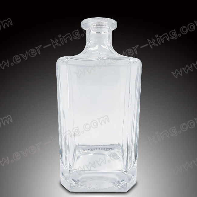 ISO9001 2015 Square 750ML Fancy Tequila Bottle