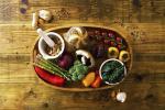 Natural Bamboo Wood Serving Tray With Handles High Temperature Tolerance