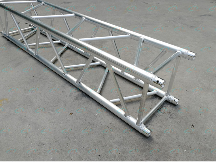 Rectangular Tube Truss
