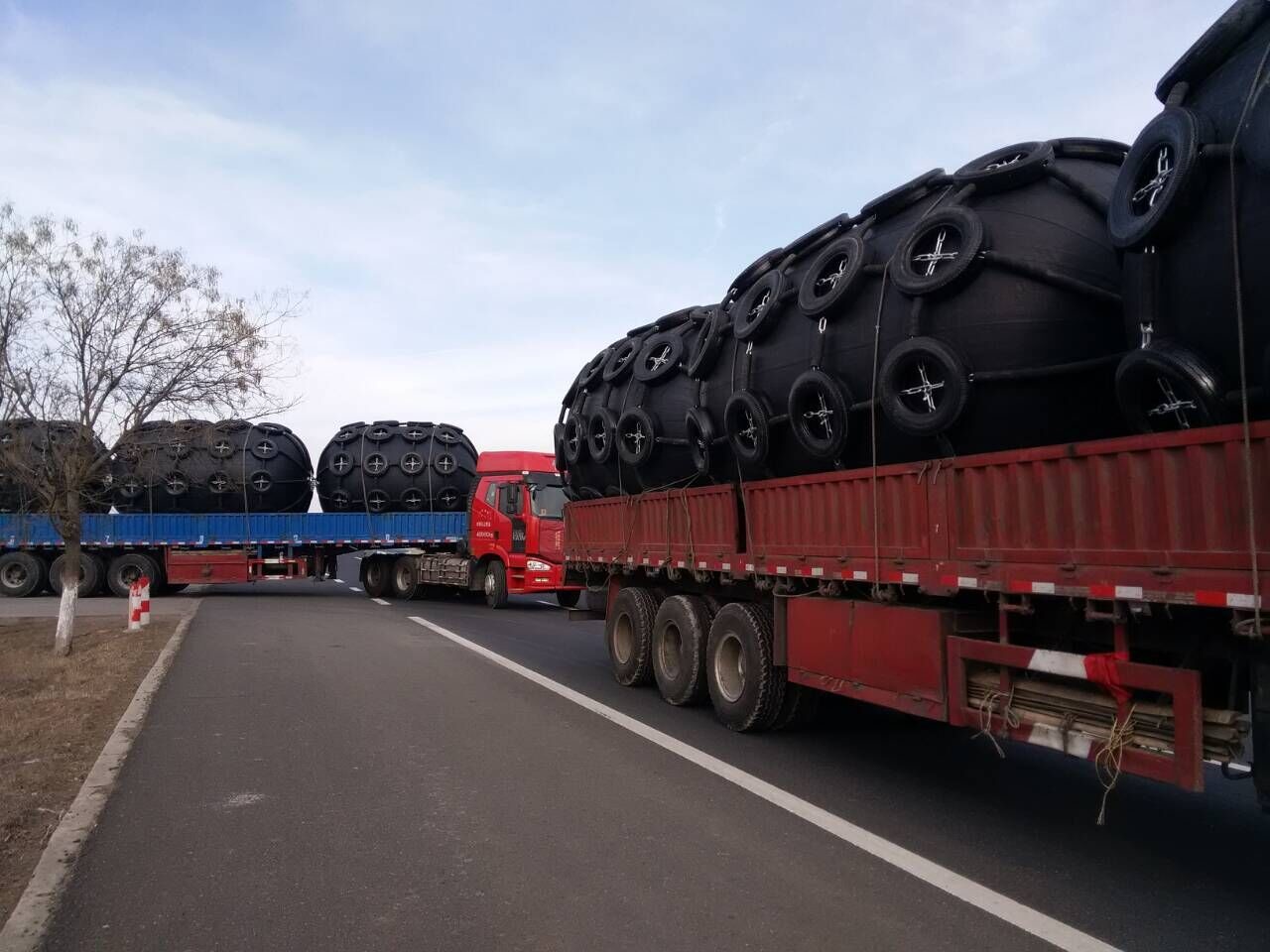 50KPA/80KPA Marine Rubber Fender ISO Yokohama Fenders