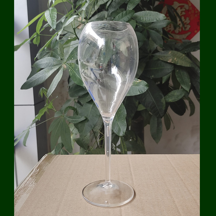 Unbreakable Acrylic G.H. Mumm Champagne Glasses Red Plastic Tulip Champagne Flutes
