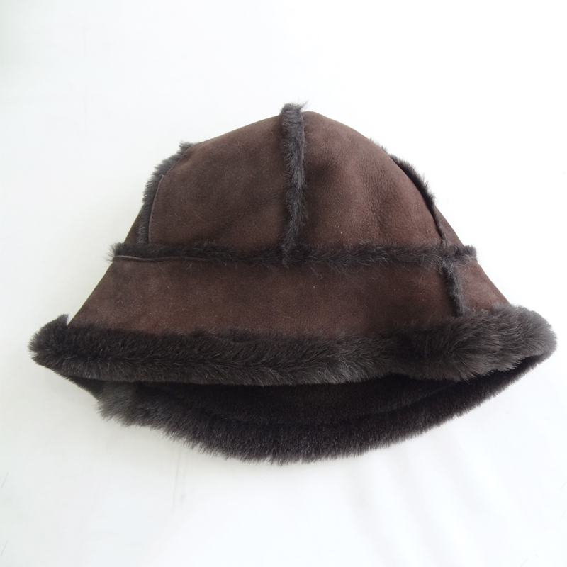 Unisex Sheepskin Beanie Hat Breathable Waterproof Plush Style Plain Pattern