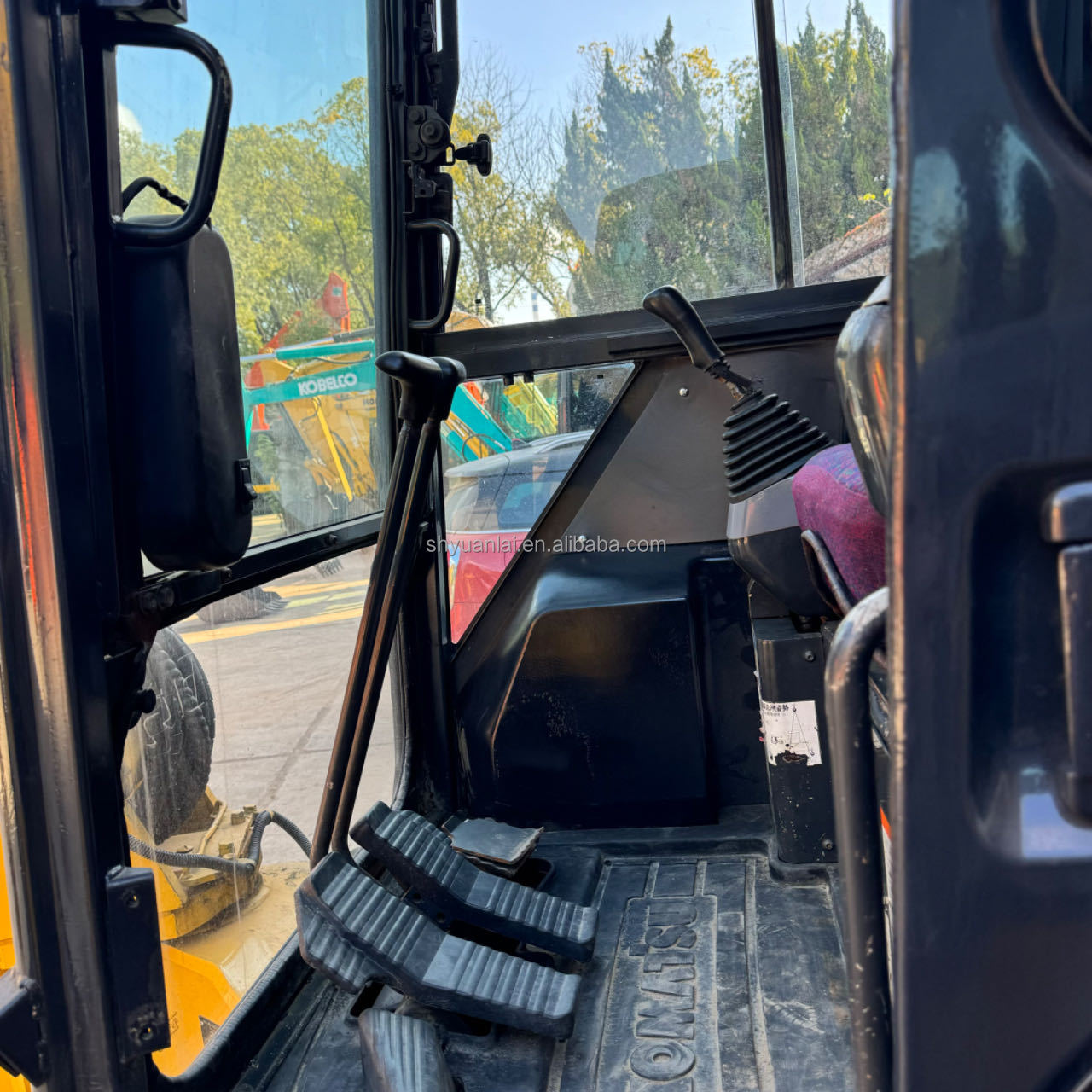 Komatsu PC40MR Excavator with 0-2000 Working Hours and Original Hydraulic Cylinder