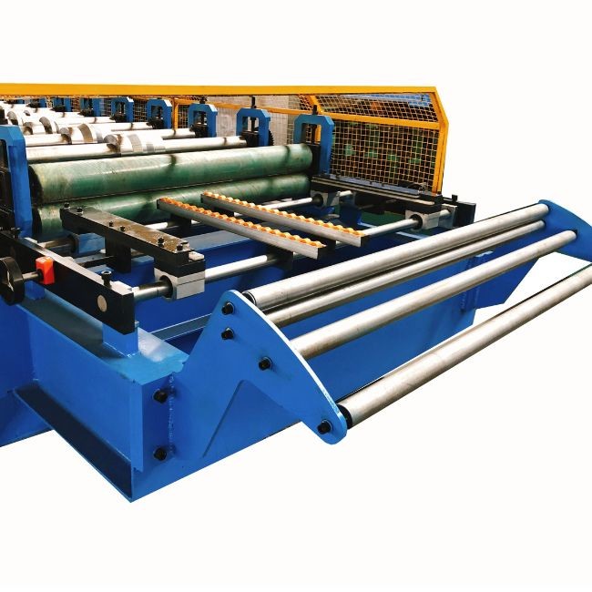 Roof / Wall Metal Roofing Sheet Making Machine Trapezoidal Roofing Sheet Roll Forming Machine