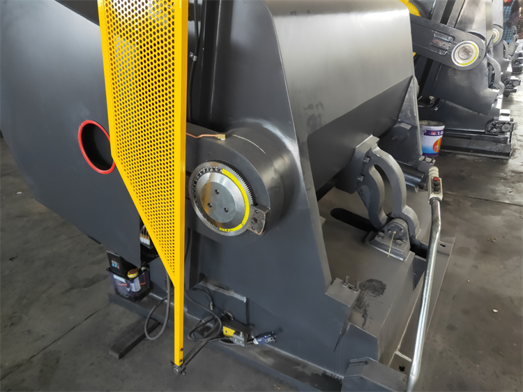 Manual Corrugated Board Die Cutting And Creasing Machine for Easy Operation 7700 KG