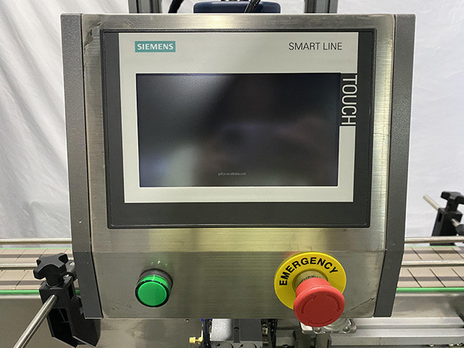 Multifunctional Automatic Bottling Capping Machine Anticorrosive Screw Type