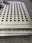 Perforated Embossed 316L Stainless Plate 2000mm Checkered Steel Sheet