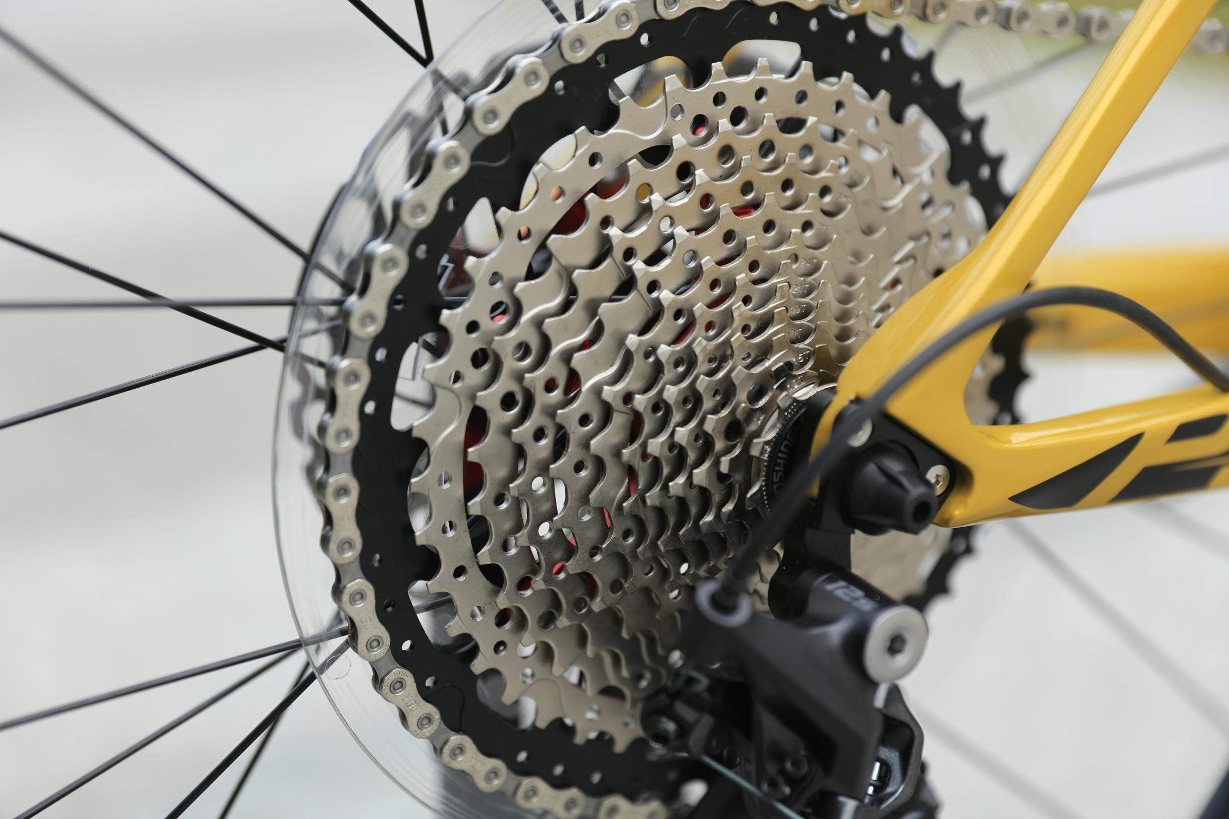Carbon Fibre Frame 12 Speed 27.5 inch Aluminium Alloy Mountain Bike with High Durability