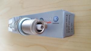 Quality Auto Spark Plug for VW BOSCH OEM 101905601B wholesale