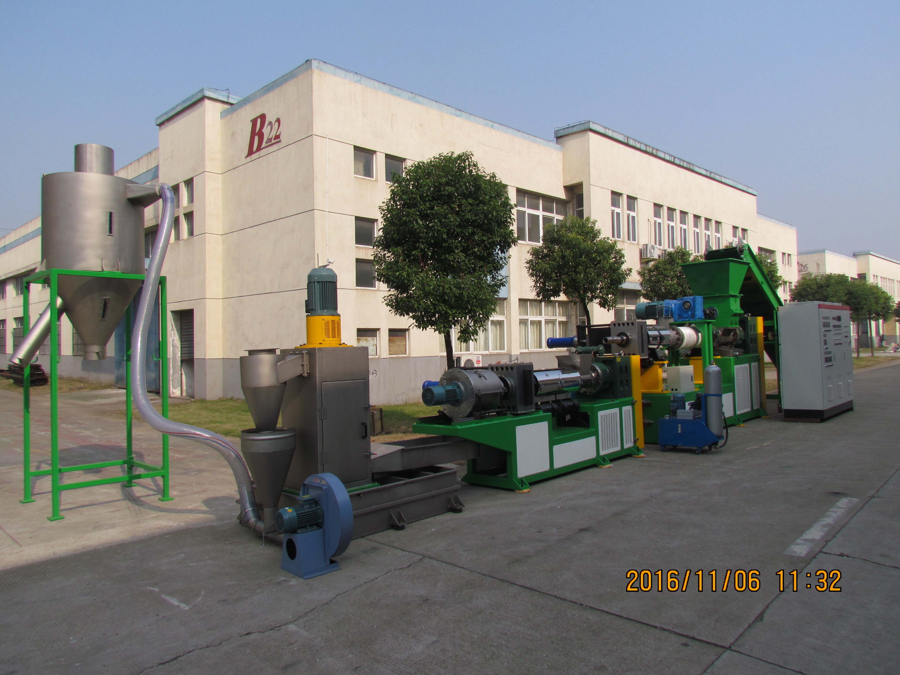 1000kg/h PE films Plastic Pelletizing Recycling Machine
