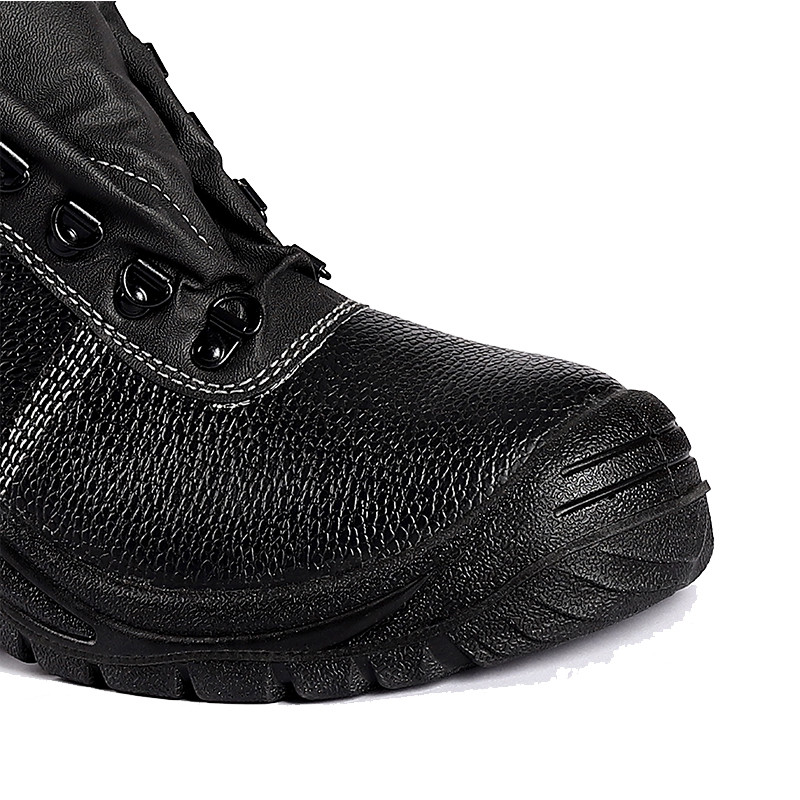 Industrial Anti Puncture Steel Toe Safety Boots Embossed Leather Safety Shoes Anti Slip Oil Resistant