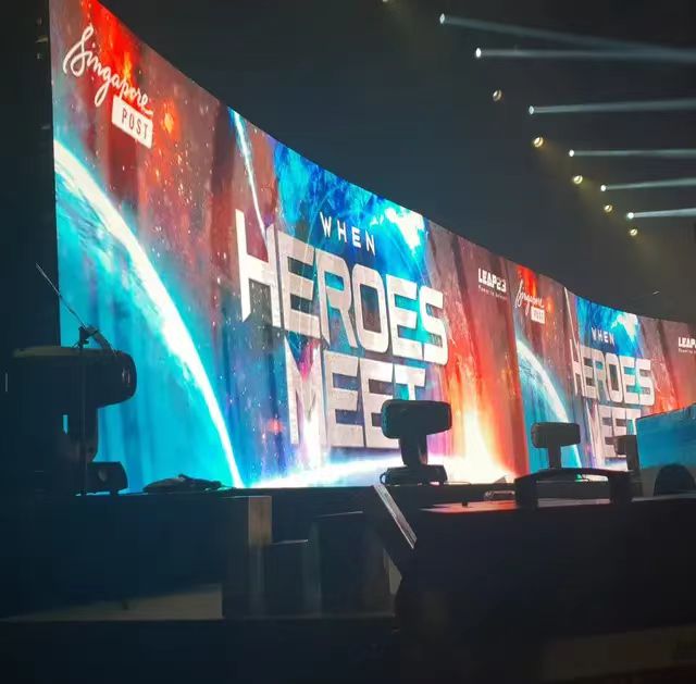 Lifespan hours 100000 P3.91 Indoor Rental LED Display for Stage Image HD Screen