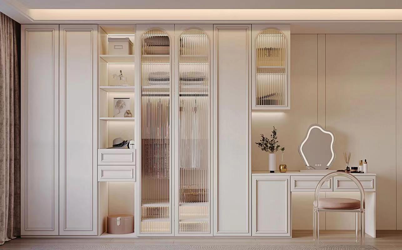 Customized Wooden High End Functional Matte Lacquer MDF Plywood Design Wardrobe Closet