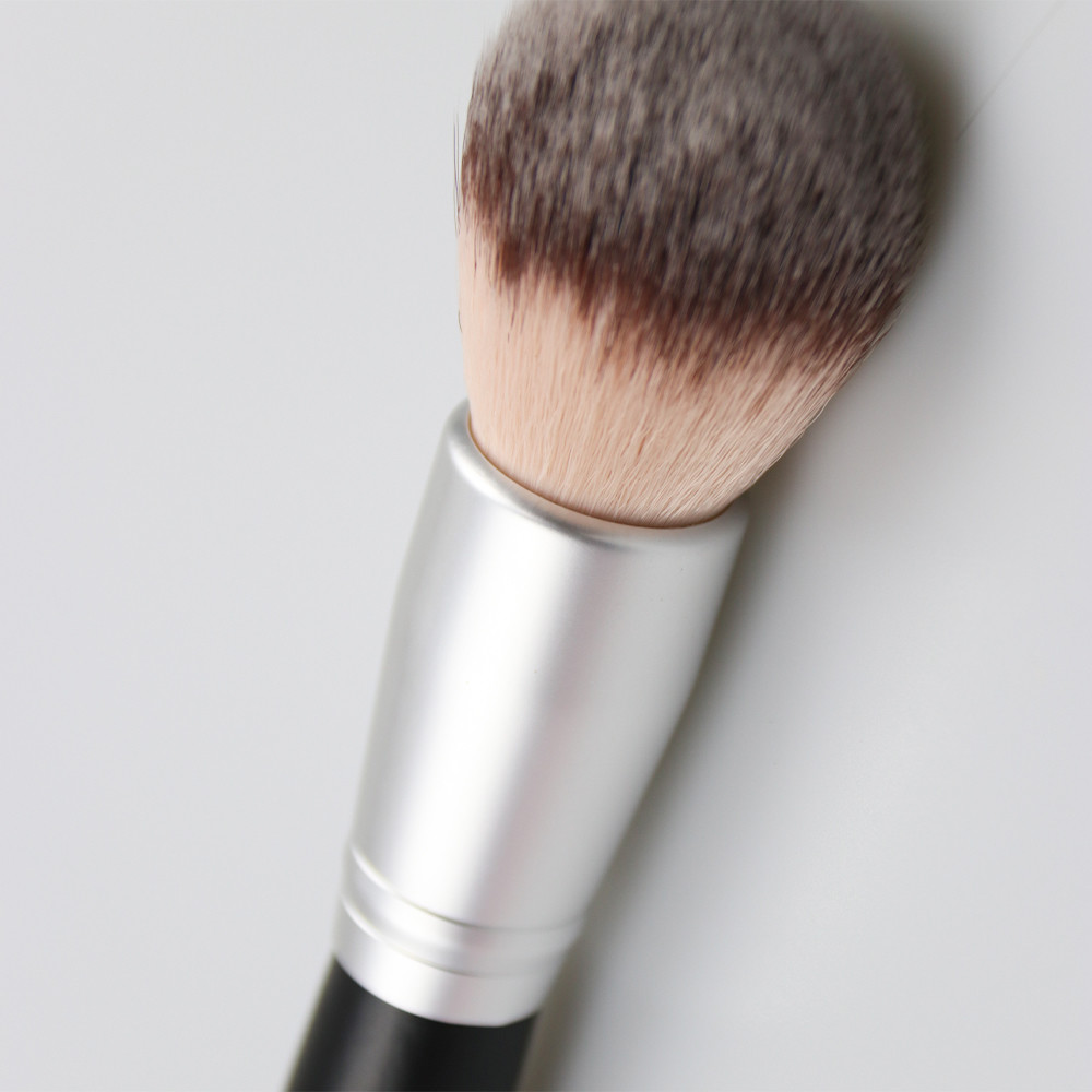 Single Makeup Dense Foundation Brush Fiber Hair Cruelty Free