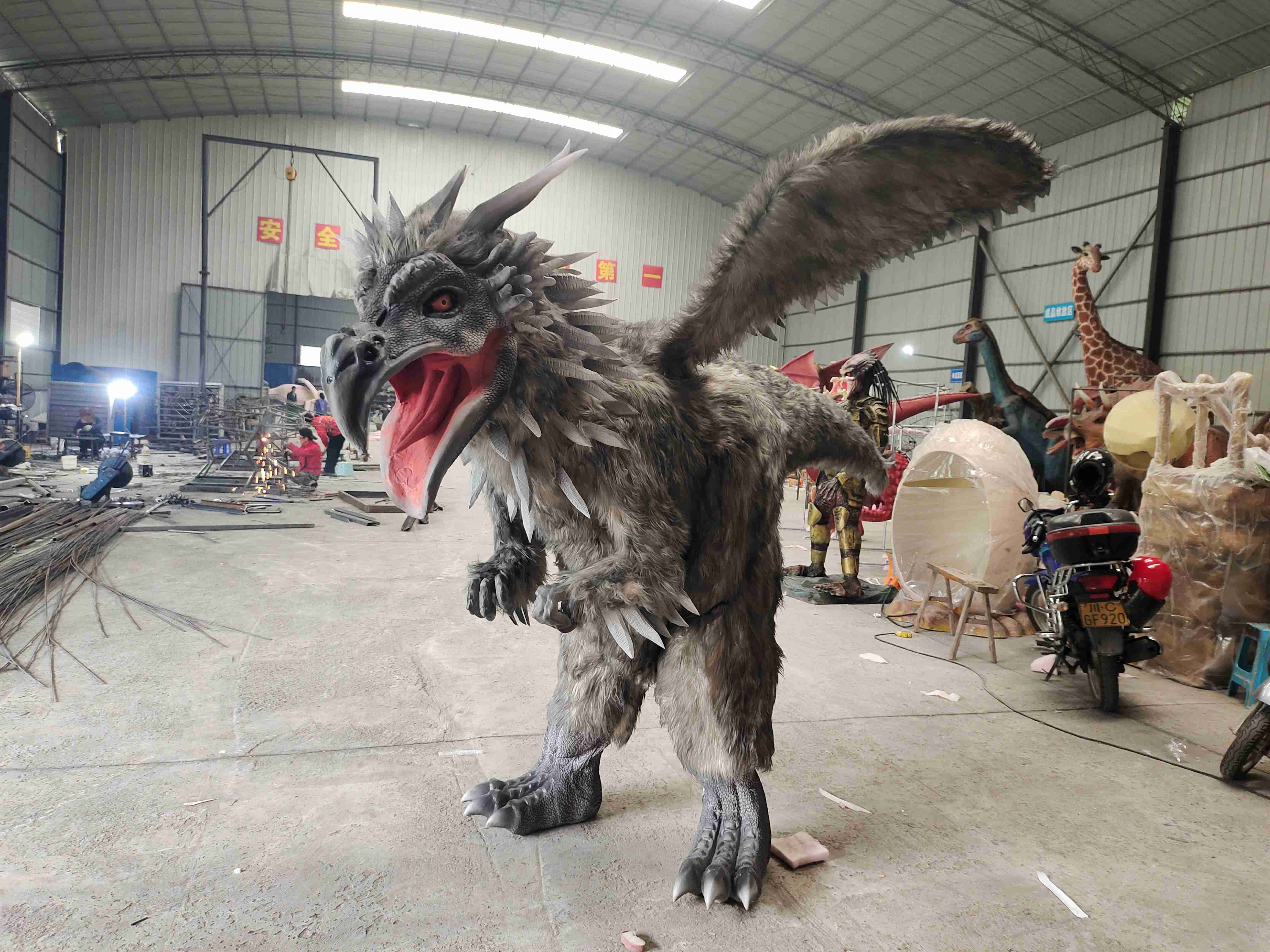Lighting Effects Animatronic Dragon Costume With Feather And Wings