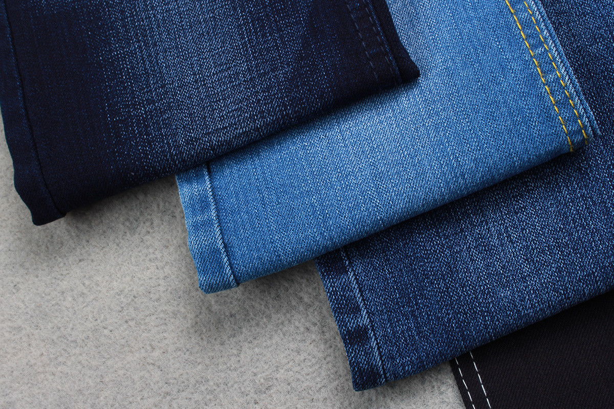 11.2 Oz Stretch Denim Fabric With Slub Black Back Side Jeans