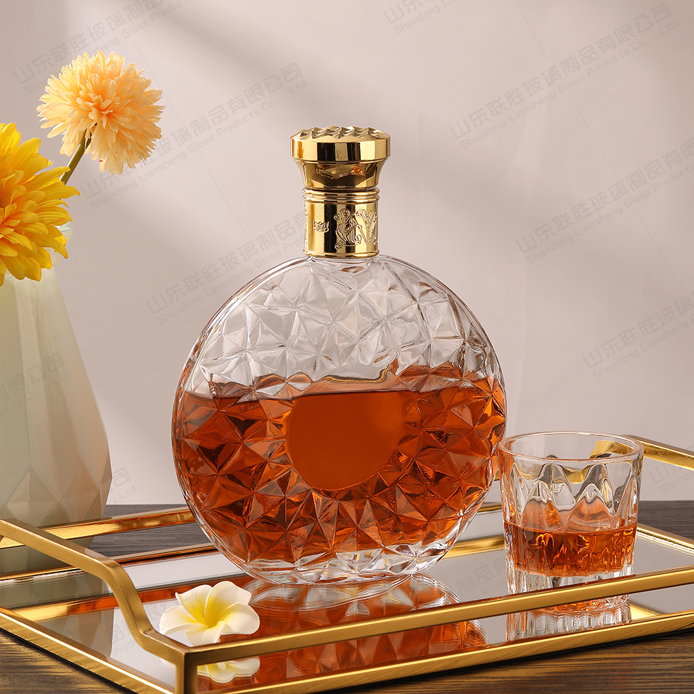 Clear Glass Wine Bottle With Metal Cap 750ml XO Empty Glass Liquor Whiskey Bottle