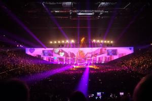 Quality 3D Holographic Projection System White Hologram Screen 80 Percent Transmittance wholesale