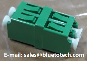 Duplex Flangeless Fiber Optic Adapters Green FTTH Optical LC APC Adapter