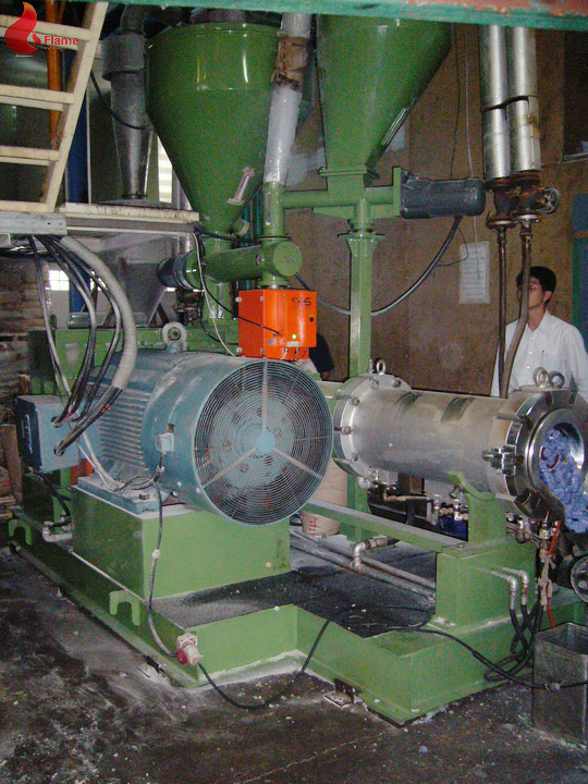 PRE Plastic Pelletizing Machine Durable Self - Cleaning For PVC Material