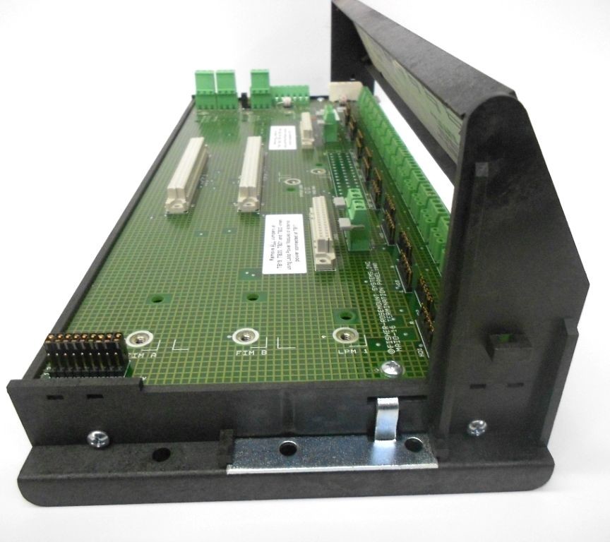 10P54770001 New original, ANALOG TERMINATION MODULE PANEL MAIO 16 SERIES PANEL MOUNT.