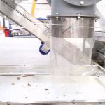 Food Grade Conveyor Belts Walnut Shelling Machine 380V 2 Tons Output