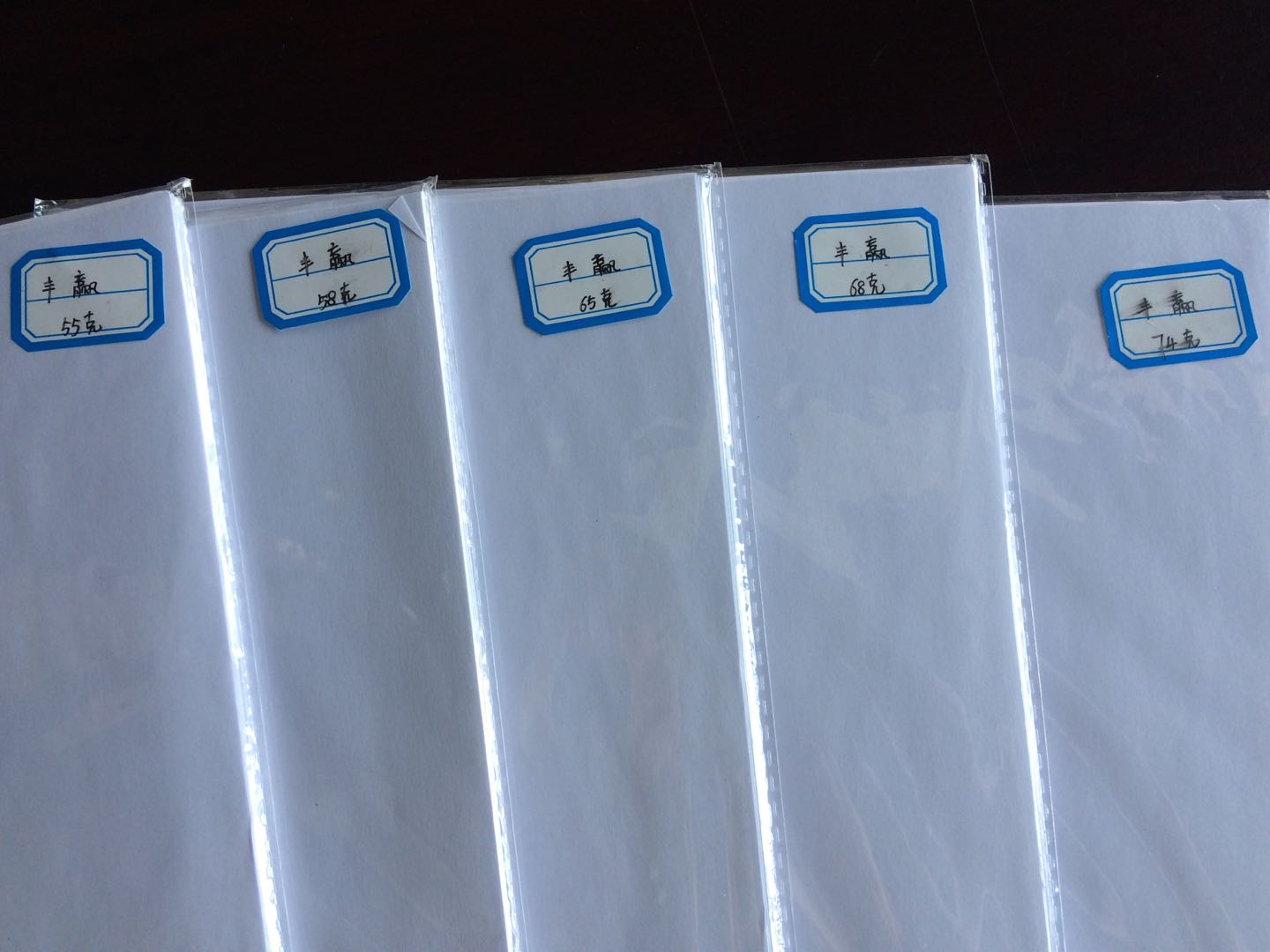 Complete Specifications Offset Bond Paper for Compatible Printing and Acceptable OEM