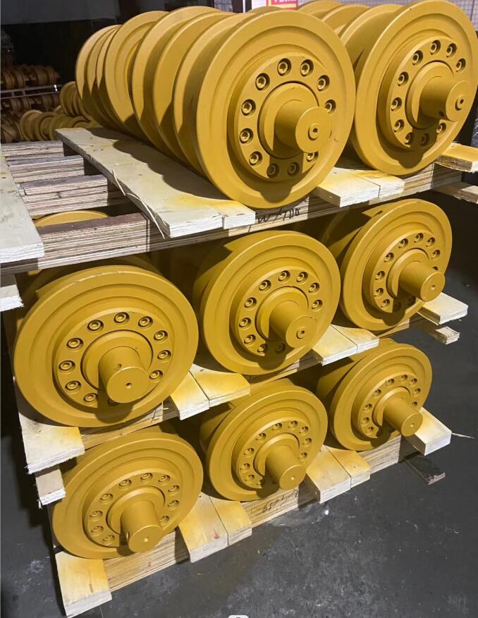Technique Forging or Casting D5H Carrier Roller for Bulldozer Undercarriage Top Roller