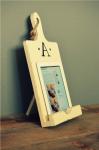 Cutting Board Style Wooden Mobile Holder Stand 15x10 Cm Apply To Home Decor