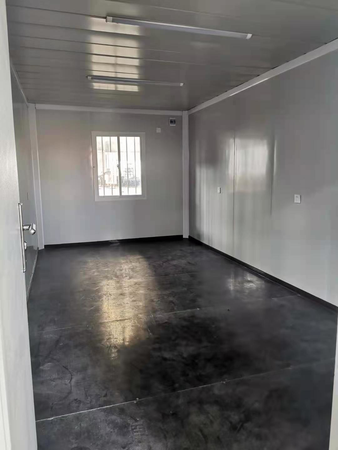 20ft 40ft Portable Site Office Container House Tiny Temporary Customized