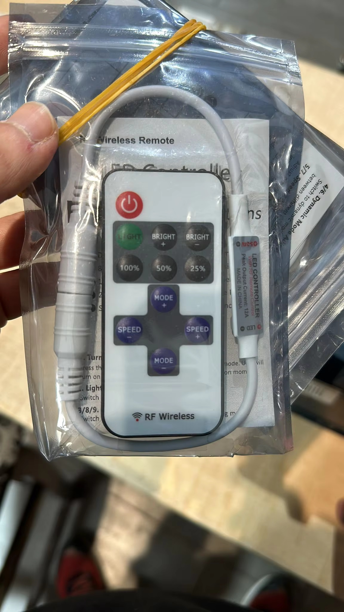 Best Seller Mini Led Controller 11keys 5V 12V 24V Single Color Controller RF Wireless Touch Remote Brightness Led Dimmer