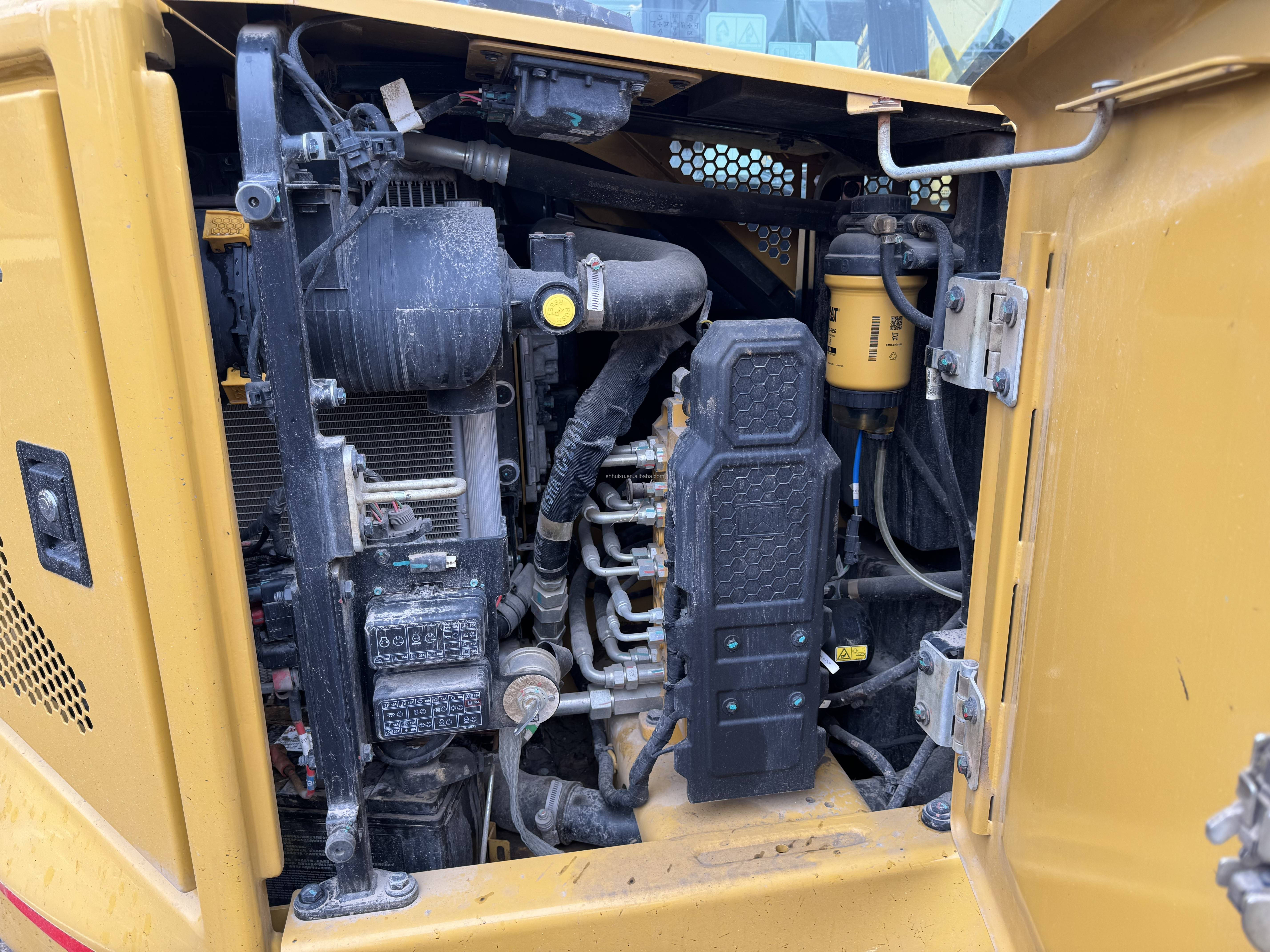 O regional Japan machine caterpillar CAT306 excavator best quality low price have EPA CE certificate CAT306 mini digger