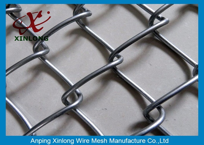 40*40mm Galvanized Dark Green Chain Link Roll Durable for Park and Courtyard