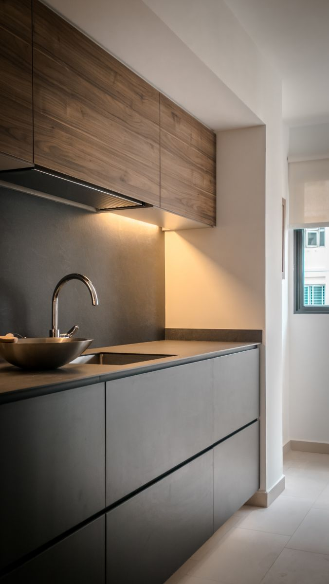 Villa/Apartment Kitchen Cabinet with Super Durable MR MDF Material and Matte Grey Finish