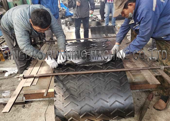 Water Pressure Type Rubber Conveyor Belt Vulcanizing Machine