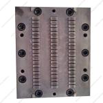 Injection Mold Put In Nylon Thermal Barrier Strip Extruding Machine