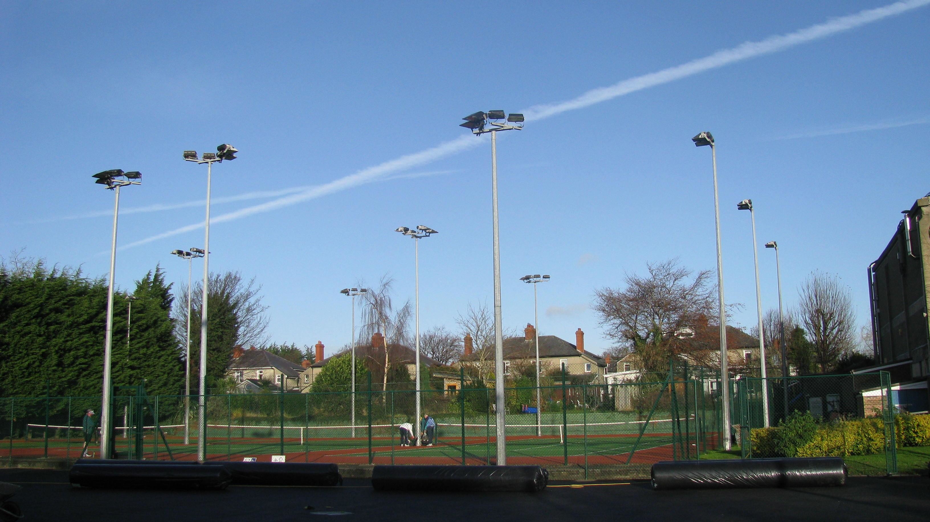 Q345 H15m Painted High Mast Light Pole Polygonal Conical Shaped Steel