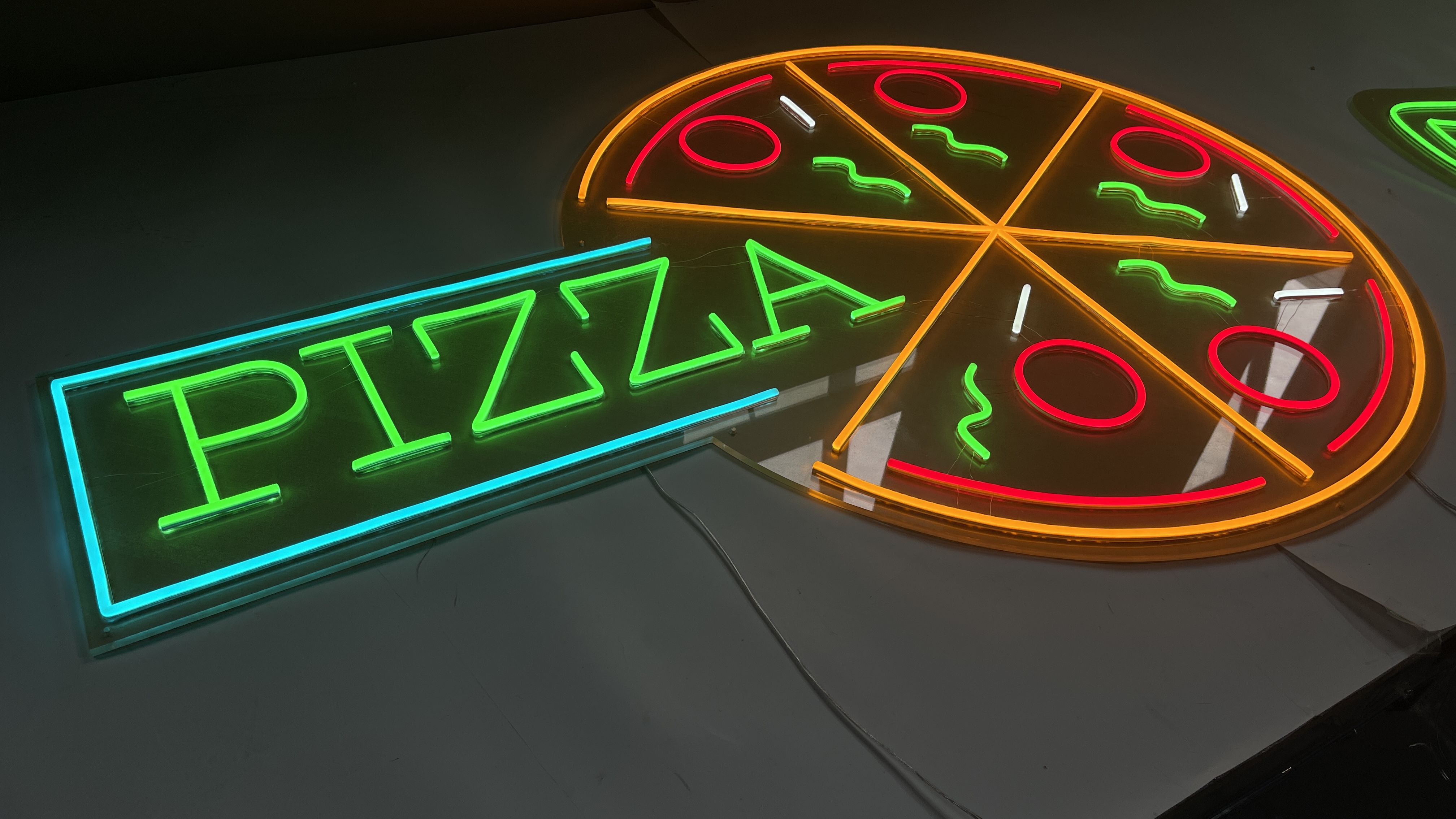 Custom made wall-mounted hanging LED Custom neon LOGO Party Party Park decor