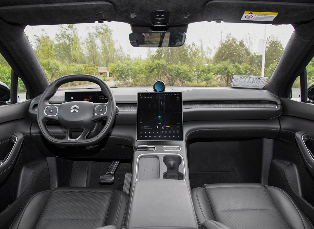 360 KW Maximum Power Nio ES6 2024 Model 100kwh Energy Electric SUV with 625 Km Range and Dual Motor Four-Wheel Drive
