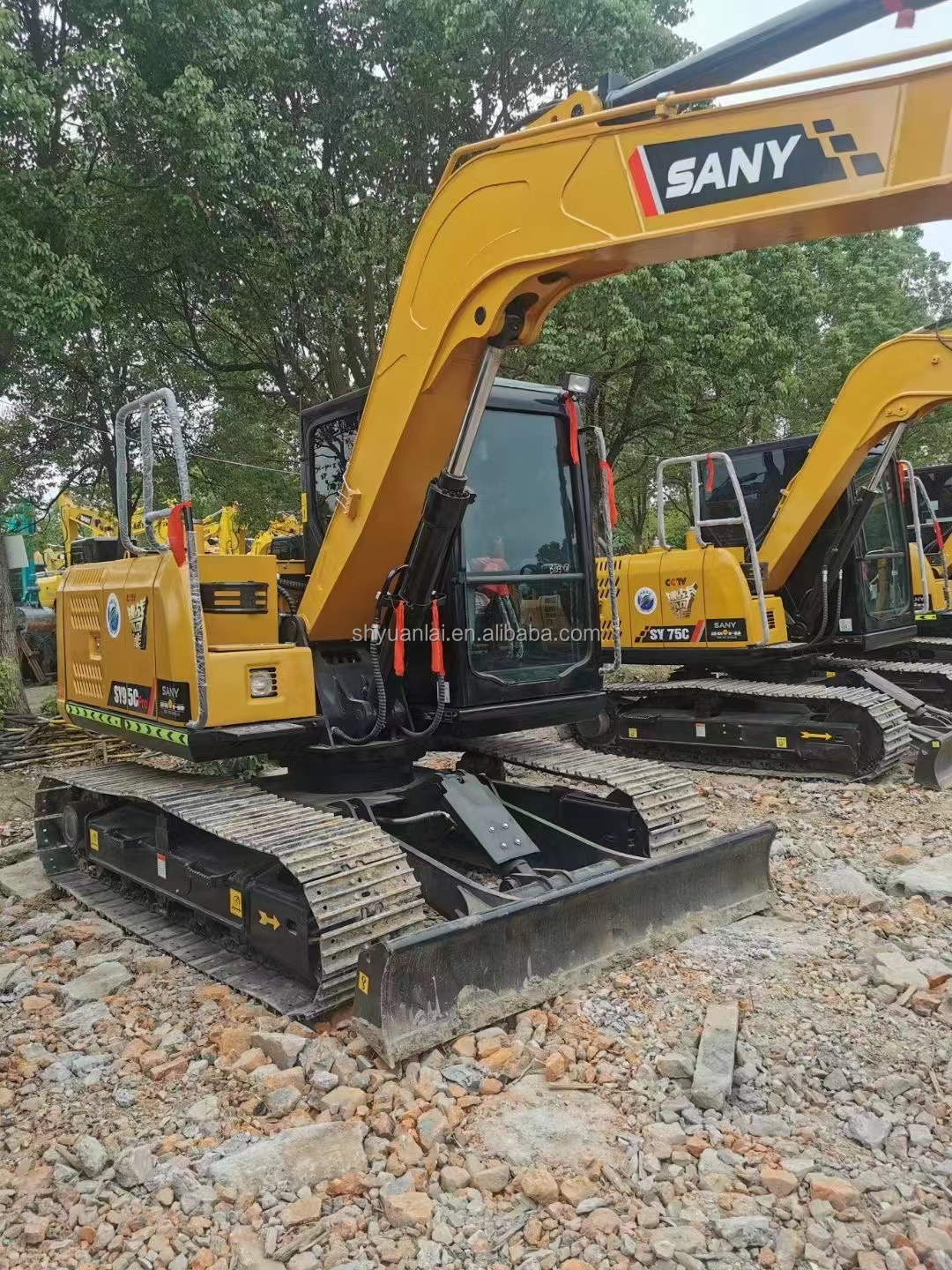 Affordable Used Sany Excavator SY75C with Low Working Hours and High Work Efficiency