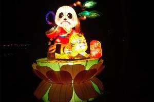 Quality Outdoor Waterproof Chinese Lanterns , Customizable LED Chinese Lantern Lights wholesale