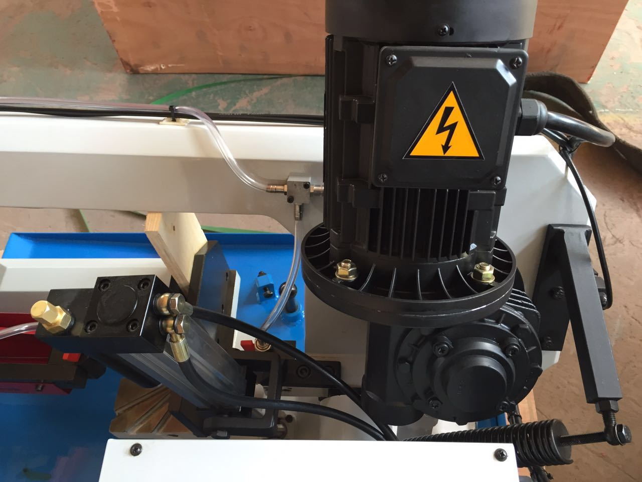 Blade size 20x0.9x2060mm CE standard metal cutting bandsaw Metal Band Saw BS-215G