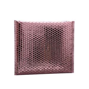China 104g/M² 120 Micron Seal Adhesive Metallic Bubble Mailer on sale