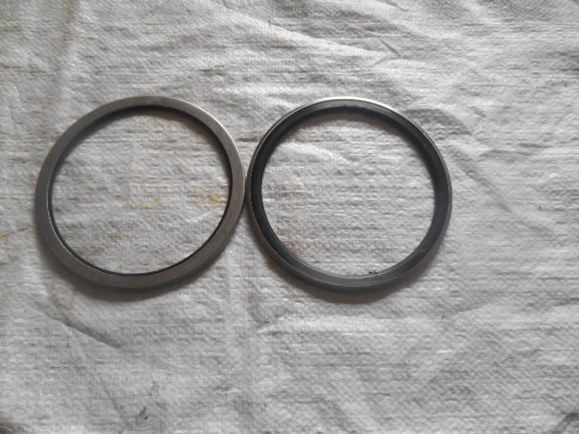07145-00075 Dust ring bulldozer parts for Y320 TY220 TY160