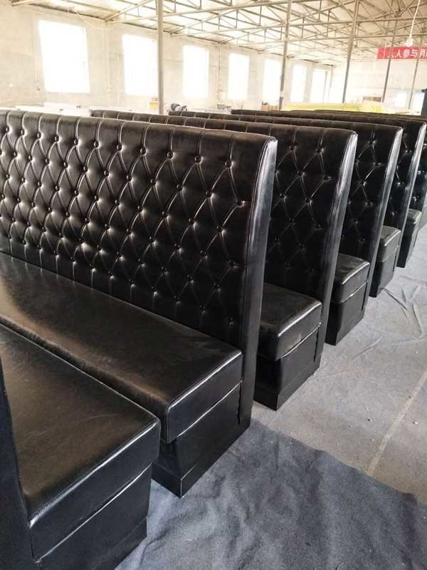 Custom Restaurant Furniture Button Tufted Black Commercial Booth Seathing