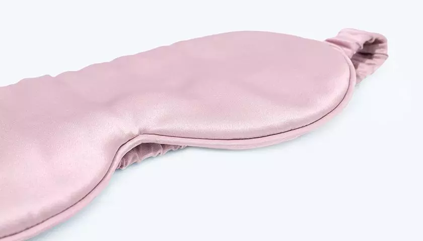 Wrinkless Breathable Face Cover , Mulberry Silk 2 Layer Face Mask