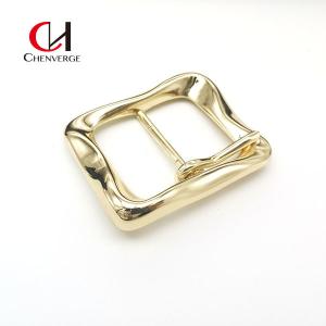 Quality 40mm Zinc Alloy Belt Buckle Gold Wavy Asymmetrical Bright Face Ladies wholesale