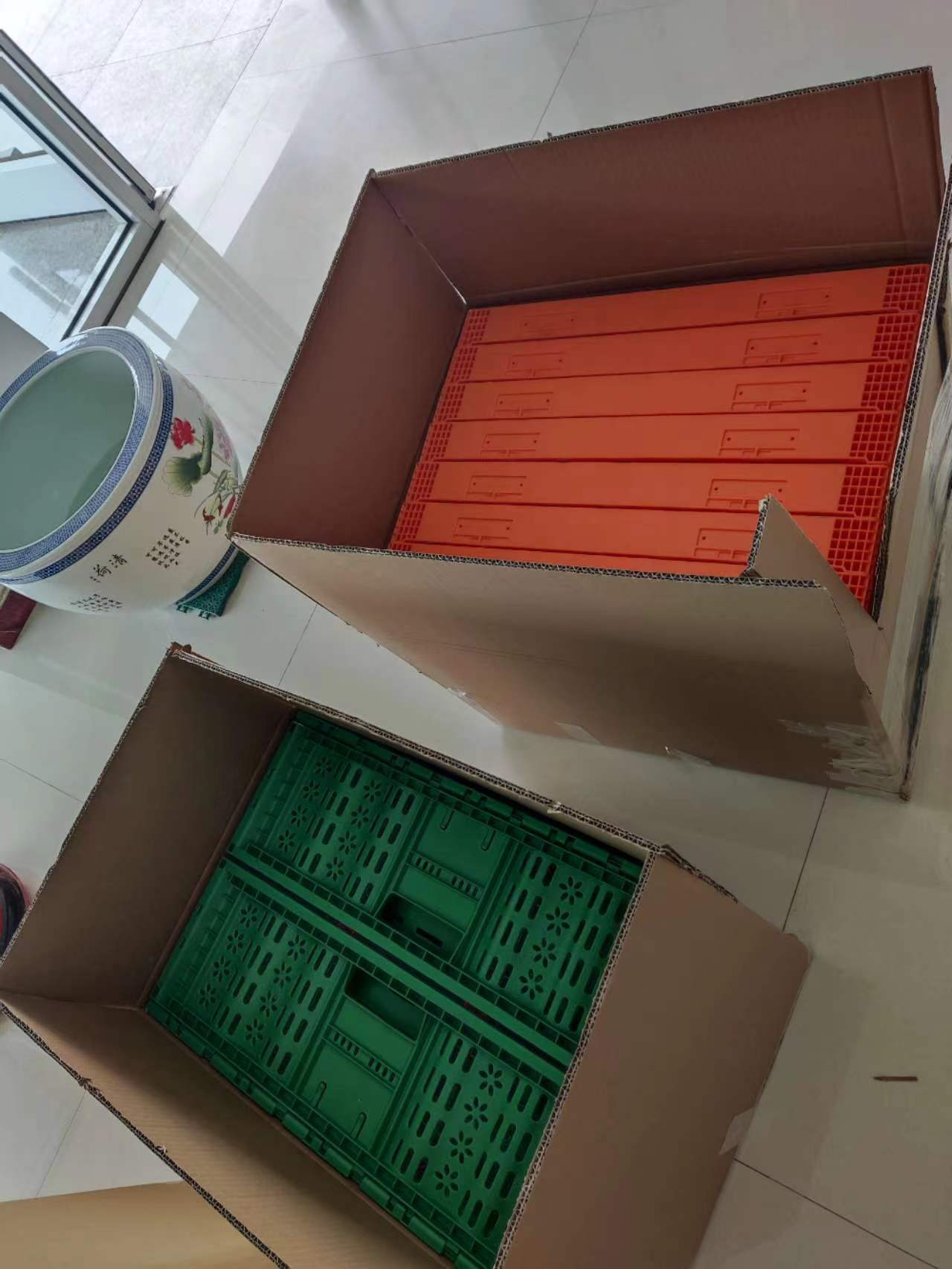 Foldable and Collapsible Egg Crate Meshy Box for Convenient Egg Transportation Solutions