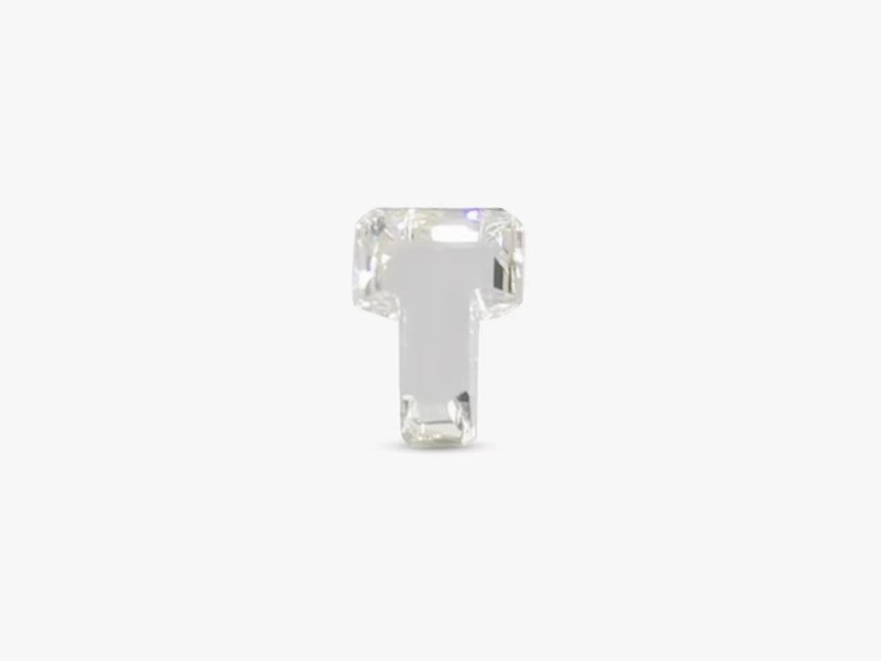 Letter Shape Diamonds Colorless Lab Made Diamonds CVD Synthetic Diamonds Lab Created