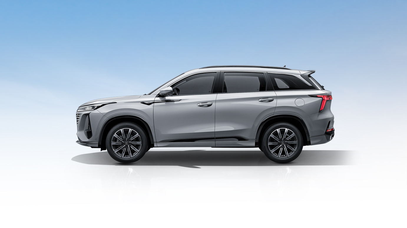 Level Midsize SUV Changan CS75 Plus Gas Engine Vehicles Left Hand Drive Cars New Suv